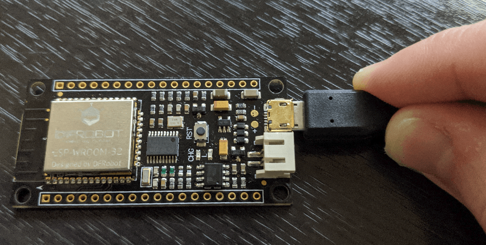 ESP32 Plugged in